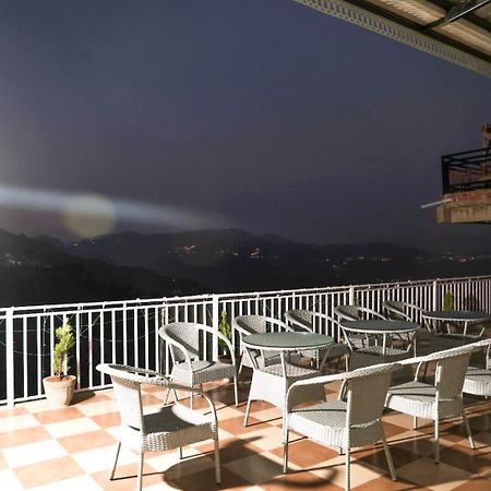Hotel Mountain Shadow Kasauli Exterior foto